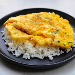 ข้าวไข่เจ๊ยว