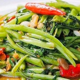 ผัดผักบุ้งไฟแดง