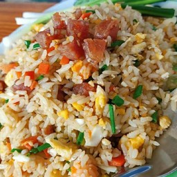 ข้าวผัด กุนเชียง