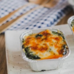 ผักโขมอบชีส