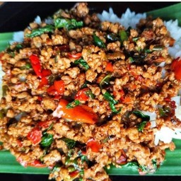 ข้าวกะเพราหมูสับ