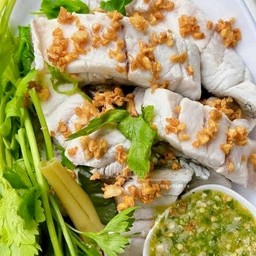 ปลากะพงลวกจิ้ม