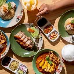 KEAWPLEAN เคี้ยวเพลินหมูกรอบ ข้าวซอย ข้่าวมันไก่ -