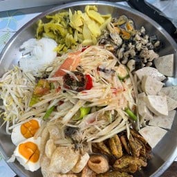 ร้านก๋วยเตี๋ยว