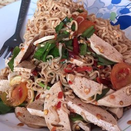 ตำมาม่าหมูยอ