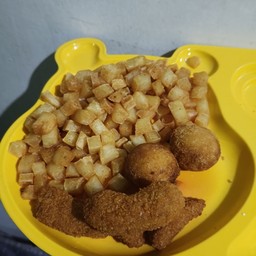 3 in 1 เฟรนฟราย-ชีสบอล-ชิคเเชค