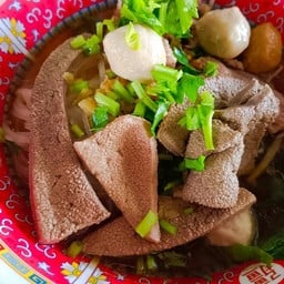 ก๋วยเตี๋ยวโอ่งโบราณ-ทับมา