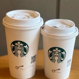 Starbucks Deitos Hakata