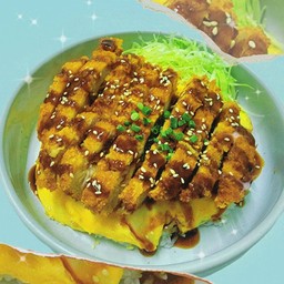 ข้าวไข่ข้นหมูทอดทงคัตสึ