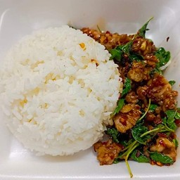 กะเพราแหนมหมูสับ