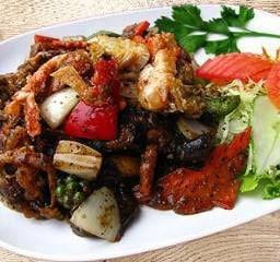 ปูนิ่มผัดพริกไทยดำ