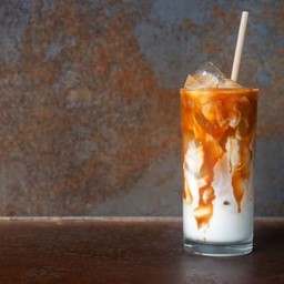 คาราเมลมัคเคลียโต้