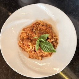 สปาเก็ตตี้ไส้กรอก