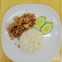 ข้าวทอดกระเทียม