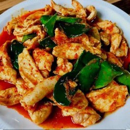 ข้าวพริกแกงไก่