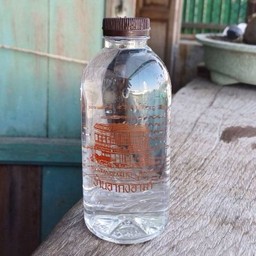 น้ำเปล่า (Water)