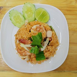 ข้าวผัดต้มยำ