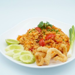 ข้าวผัดน้ำพริกอ่องแคบหมู