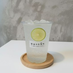 มะนาวโซดา