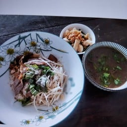 เกาเหลาเนื้อตุ๋น