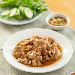 ผัดกระเทียม (กับข้าว) รสมือแม่