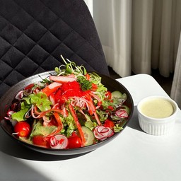 สลัดปูอัดไข่กุ้ง