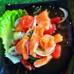 ยำแซลม่อน