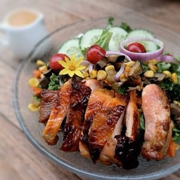 สลัดไก่ย่าง( Chicken Salad)