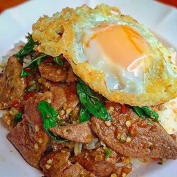 กะเพราตับหมู@น้องแนน