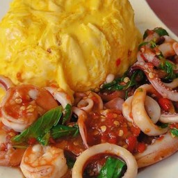 กะเพราทะเลบางแสน@ป้าโย