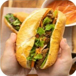 Grilled chicken banh mi
