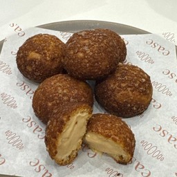 Osaka cream puff