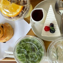 ชา-พัช (Cha-Phat)_มัจฉะ ชาเขียว -