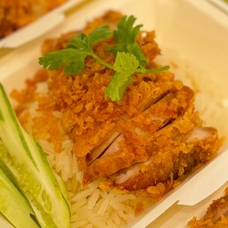 ข้าวหอมมะลิ ไก่ทอด