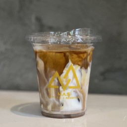 cafe latte  ( Non sweet/espresso shot with milk)