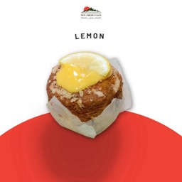 Lemon Curd Muffin