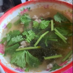 แกงจืดเต้าหู้ไข่ใส่สาหร่าย(มังสวิรัติ)