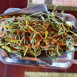 แกงส้มแปะซะปลากระพง (ตัว)