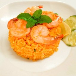 ข้าวผัดผงกะหรี่ (ใส่เนื้อสัตว์ที่ชอบได้ )