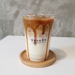 ลาเต้น้ำตาลโตนด