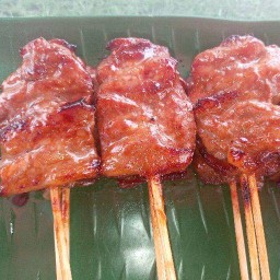 หมูปิ้งสองพี่น้องสันทราย