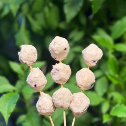 ลูกชิ้นปลาหมึก