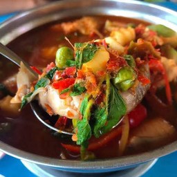 ปลาเนื้ออ่อนแกงป่า