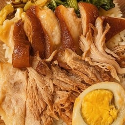 ครัวเจ๊หมวย ขาหมู กระเพาะปลา สปาเกตตี้ ลำลูกกาคลอง4 สาขาหน้าบิ๊กซีลำลูกกาคลองสี่