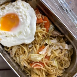 ยากิโซบะหมู