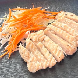 Topping อกไก่นุ่มพริกไทยดำ (1ชิ้น) Soft Chicken (1 Pcs)