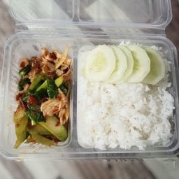 ผัดคะน้า