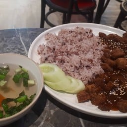 So Vegan Phenix ประตูน้ำ