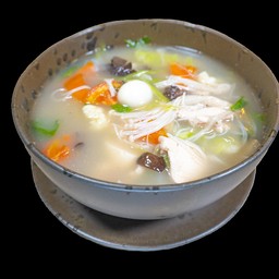 ၁၂မျိုးဟင်းချို (ပင်လယ်စာ) แกงจืดรวมมิตร
ASSORTED SOUP(SEAFOOD)