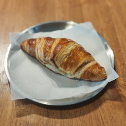 Plain Croissant (เนยฝรั่งเศส)